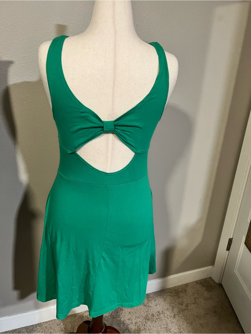 Derek Hart green stretchy dress with light blue belt